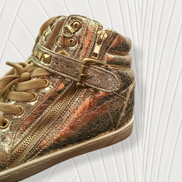 GOLD FLAKE Y2K SNEAKERS - Picture 4 of 5